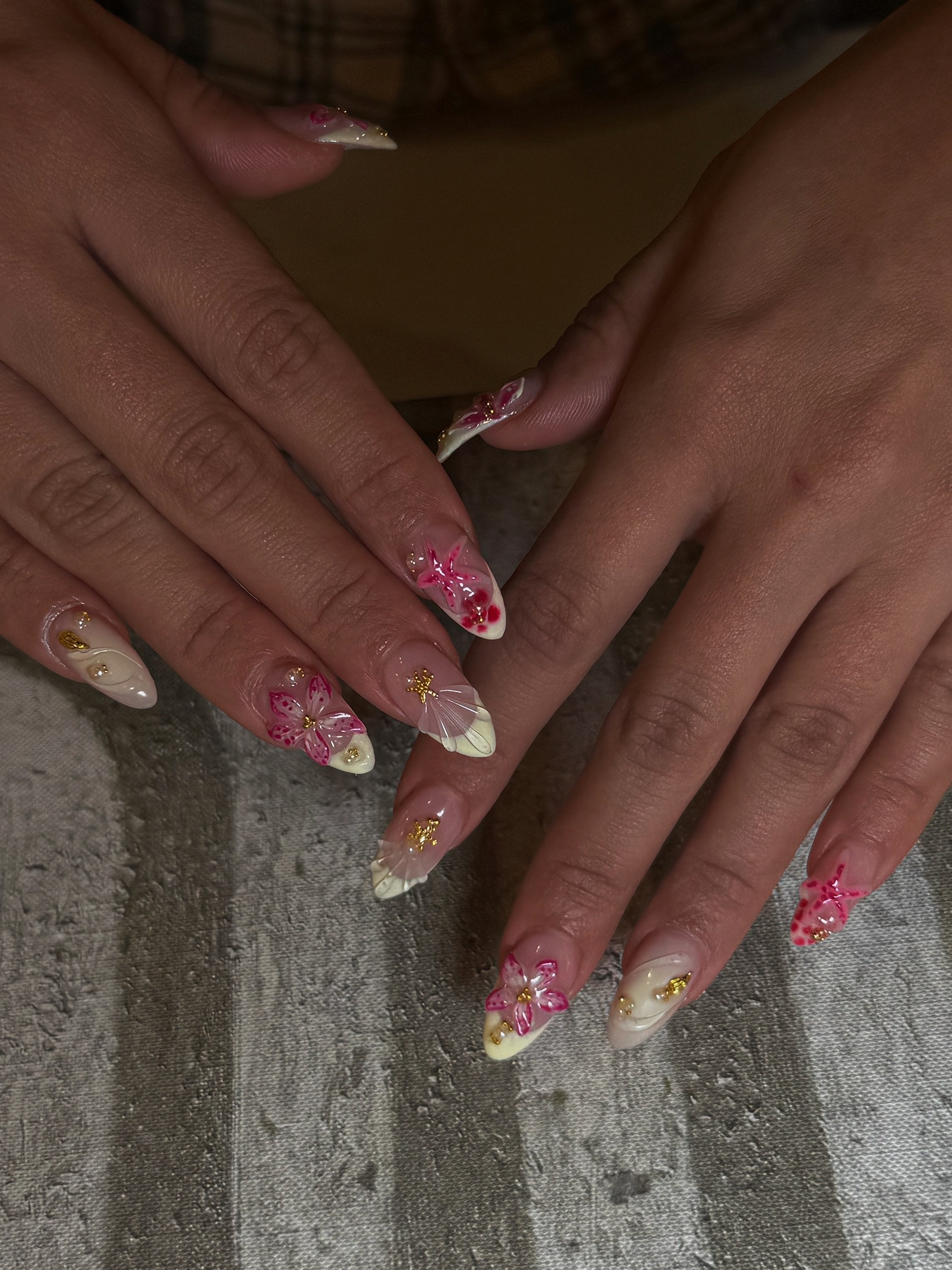 Green Hill Nail gallery image